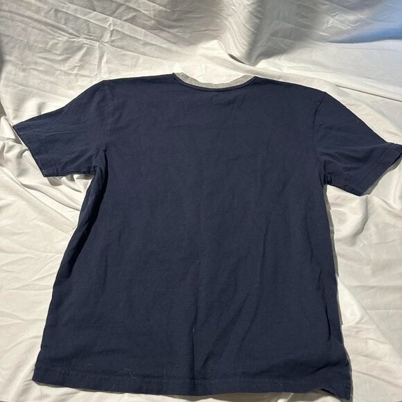 gap tshirt - Picture 5 of 5